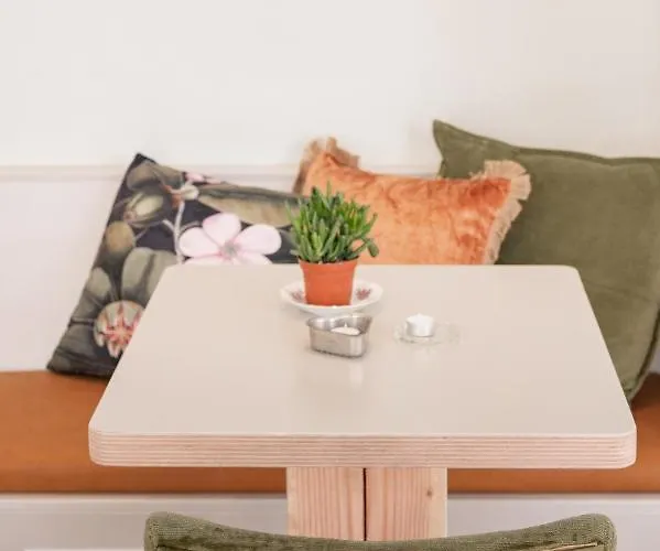 Boutique - De Stadsherberg Άλφεν αν ντεν Ράιν